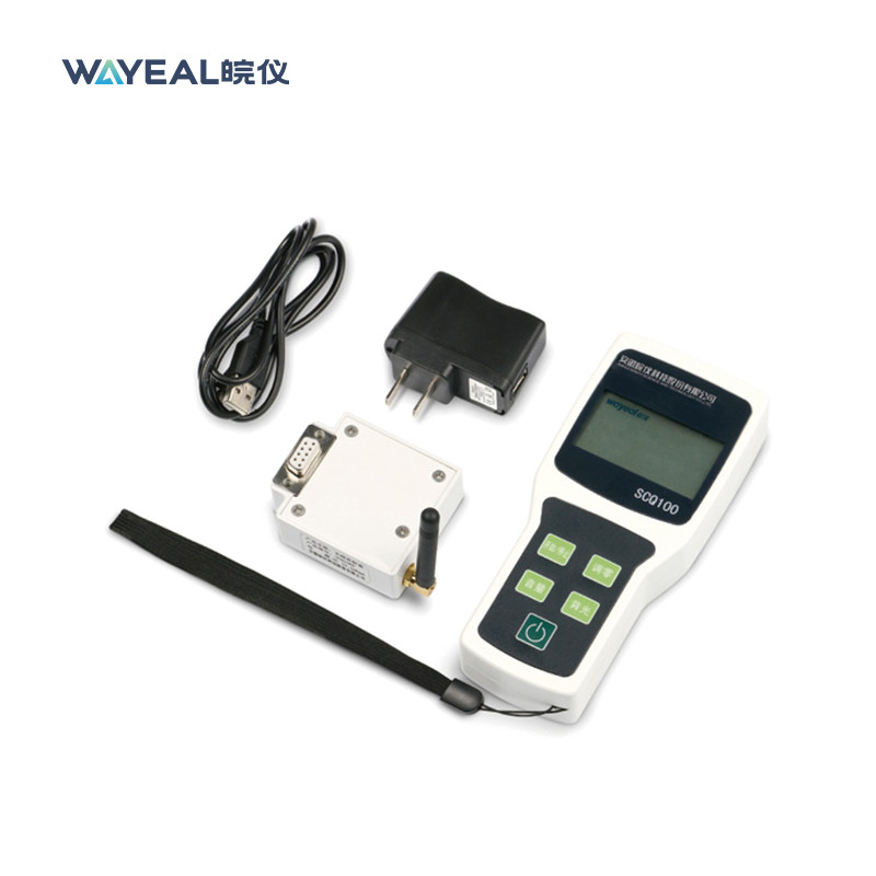 360 roterende LCD touchscreen Heliumlekkadetector DN25KF